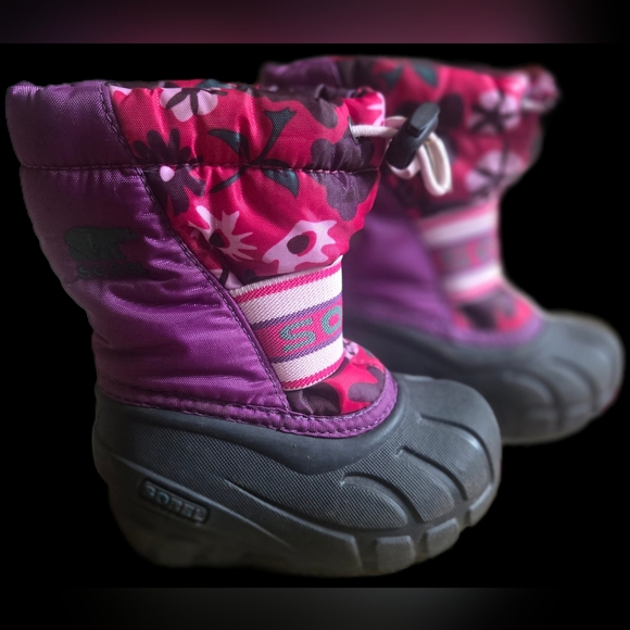 Sorel Pink and Purple Floral Boots with Black Soles - Picture 1 of 8